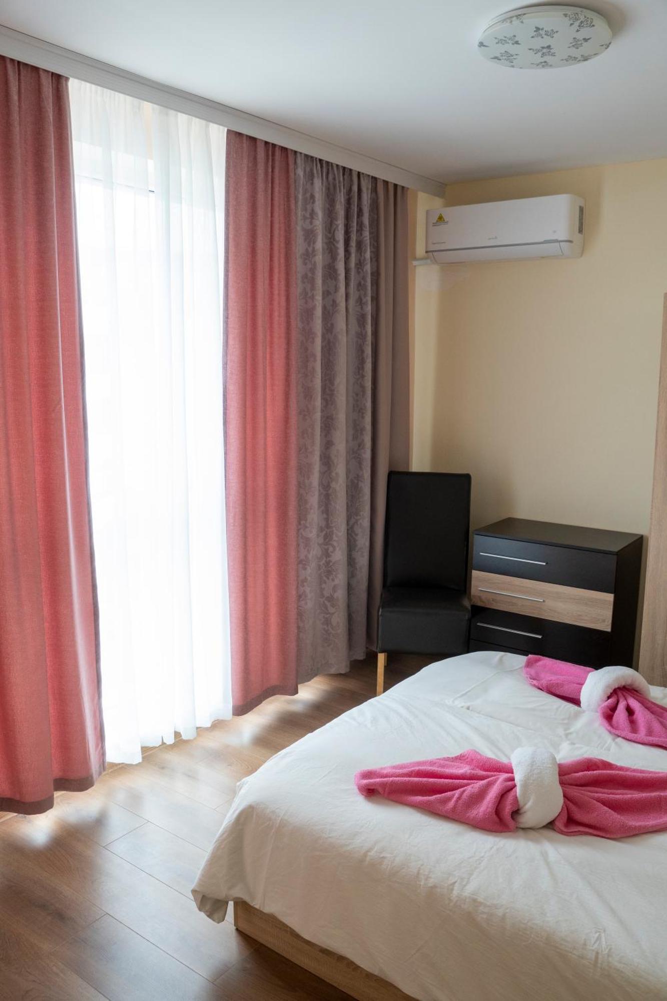 Sunny Apartments 크레네보 객실 사진